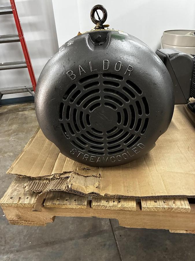 Used BALDOR,M4308T,AC MOTOR 40HP 1160RPM 3PH 364T