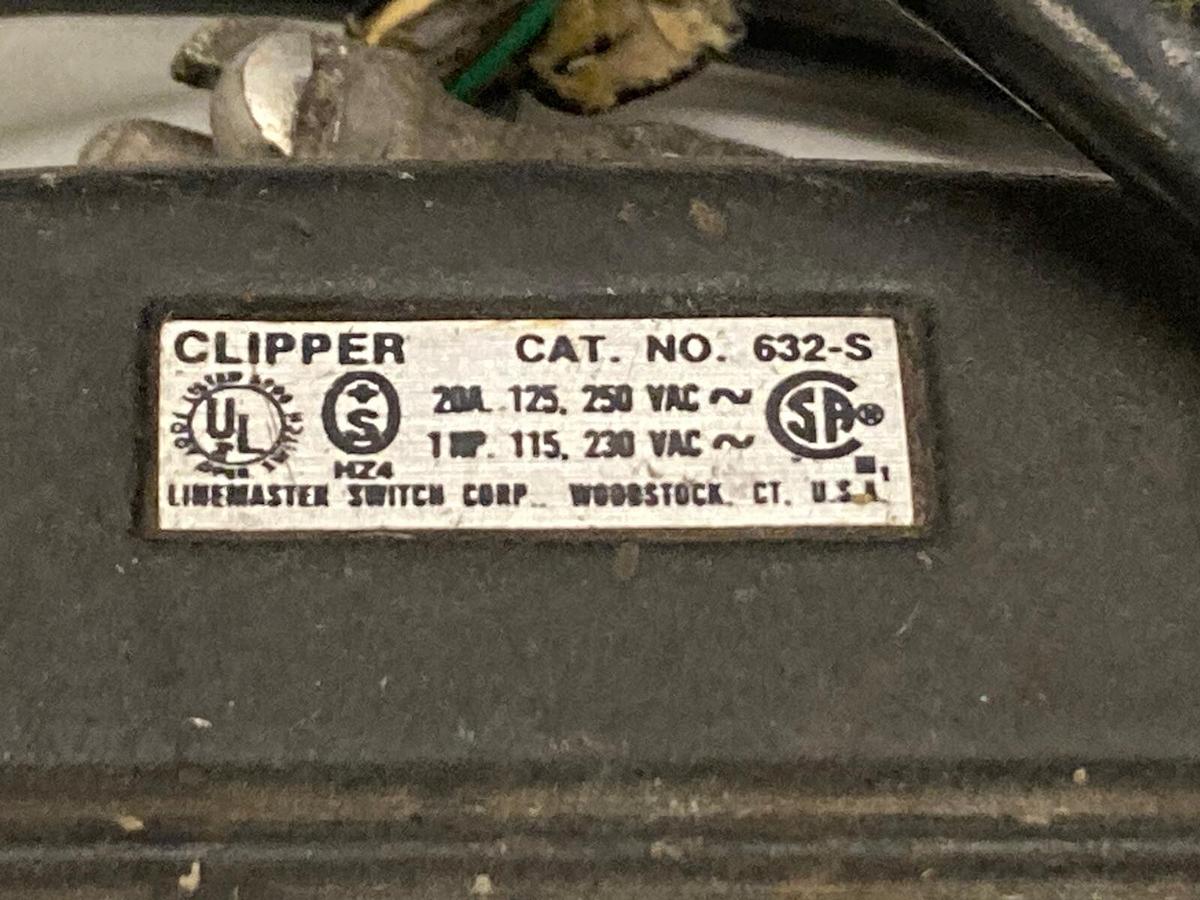 Used LIinemaster,632-S,Clipper Foot Switch 20A 1HP 125-250 VAC