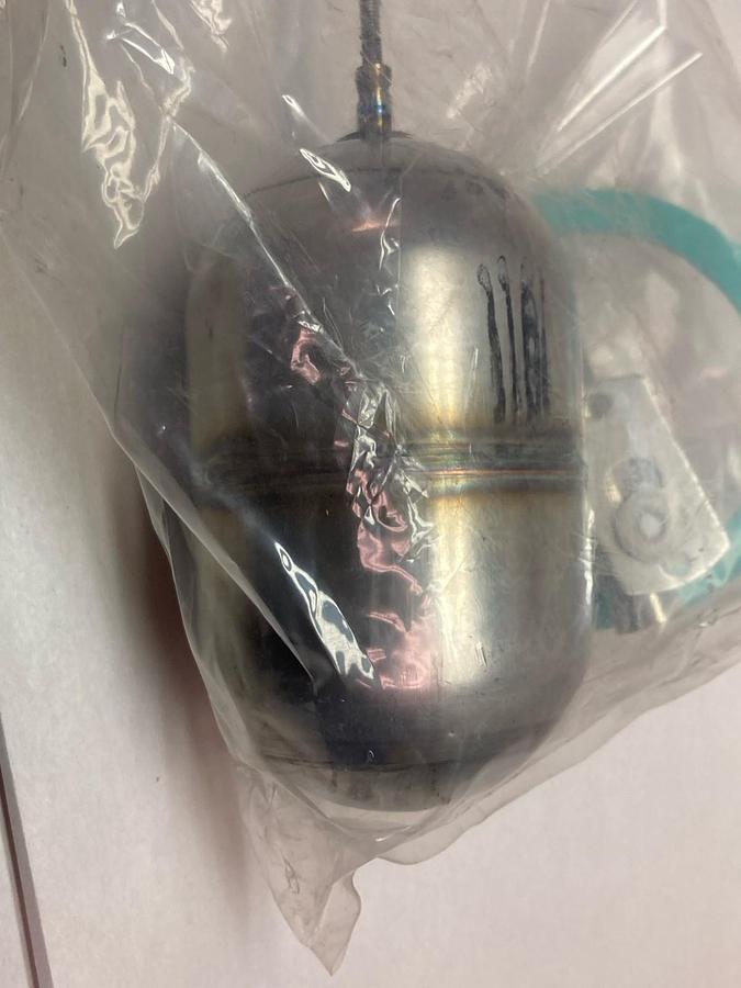 Used Magnetrol,089-3257-001,Float & Stem