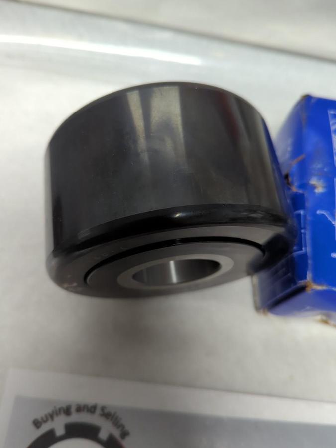 RBC,Y160L,YOKE TYPE CAM ROLLER 1-3/4 IN BORE 5 IN O.D. NOS
