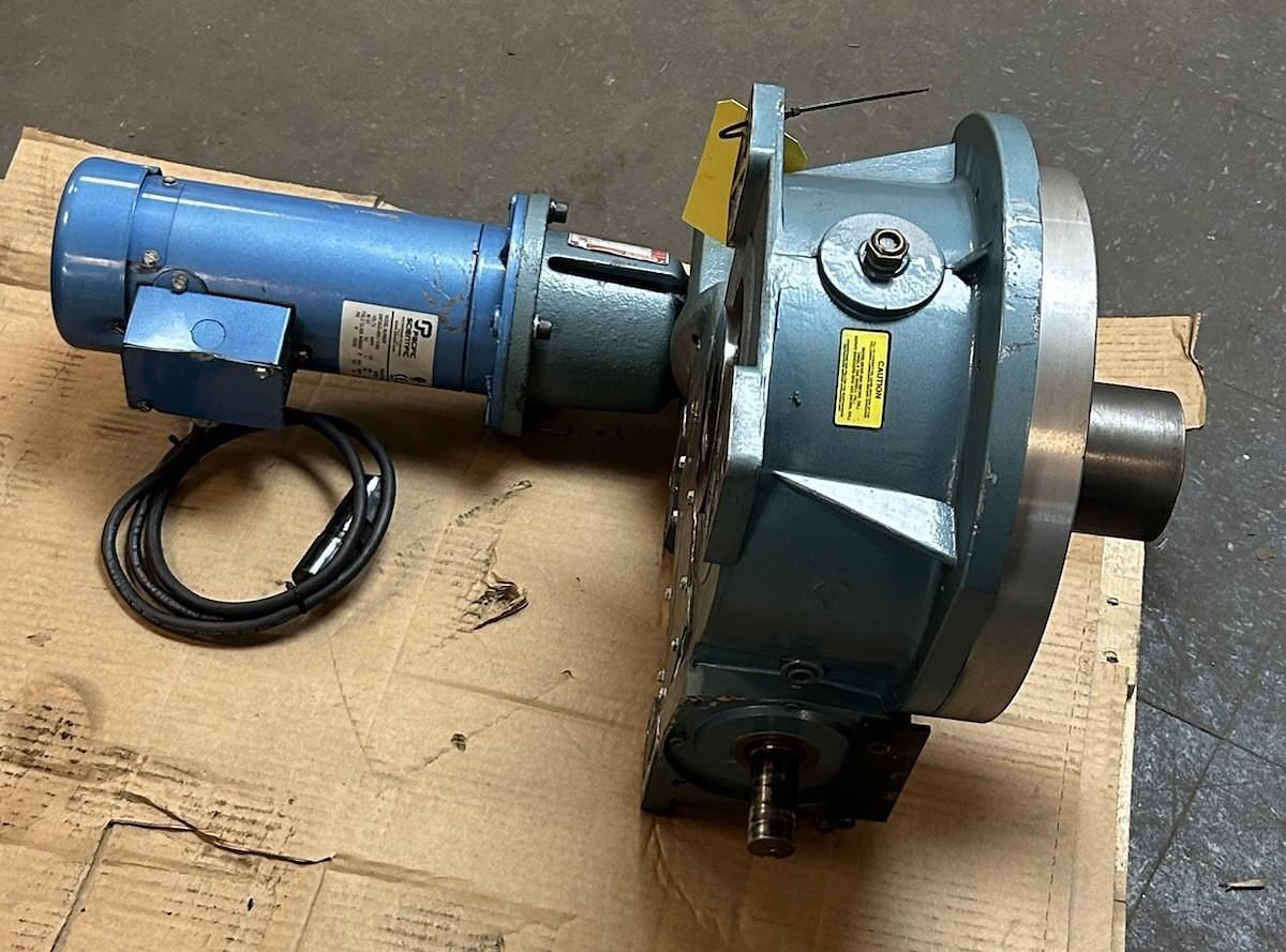 Used CAMCO,MSHV55741-7C,GEAR REDUCER 20:1 RATIO W/ SRF3643-4593-7-5-56C MOTOR 1HP