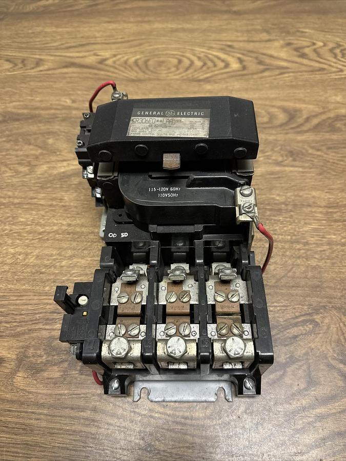 Used GE,CR306EO**LAA,Size 3 Contactor NOS