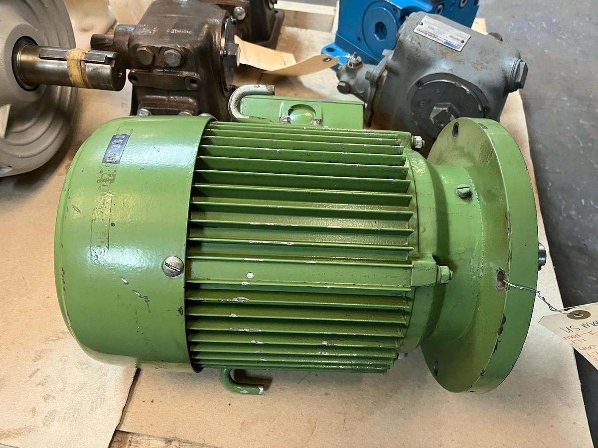 Used US MOTORS,F-8272-00171,MOTOR 3HP 1765RPM 3PH 182HP