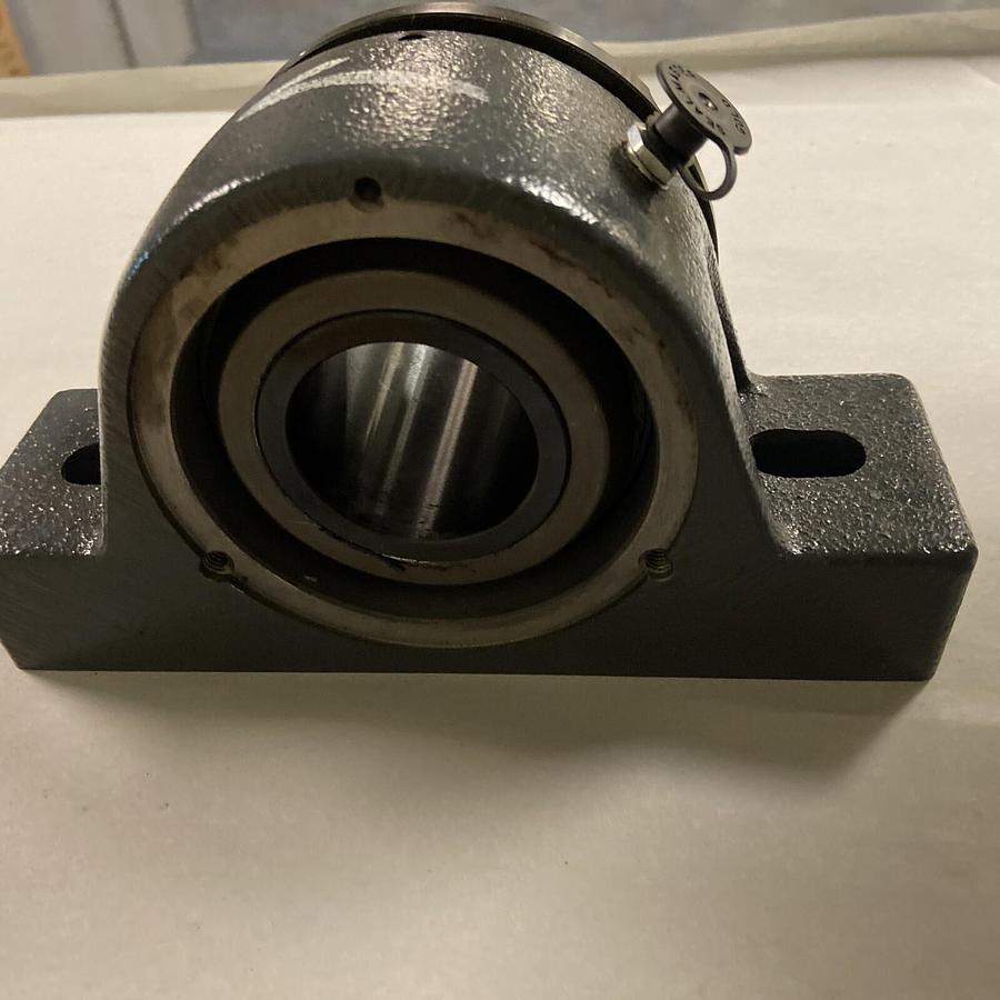 Sealmaster,USRB5000-100,1 INCH Pillow Block Bearing with coupling 300-020-016