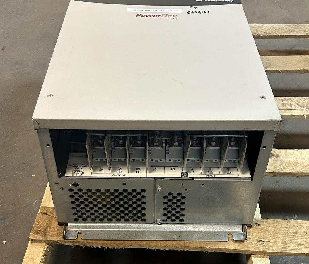 Used ALLEN BRADLEY,20BD180A3ANNANC0,POWERFLEX 700 AC DRIVE VFD 150HP
