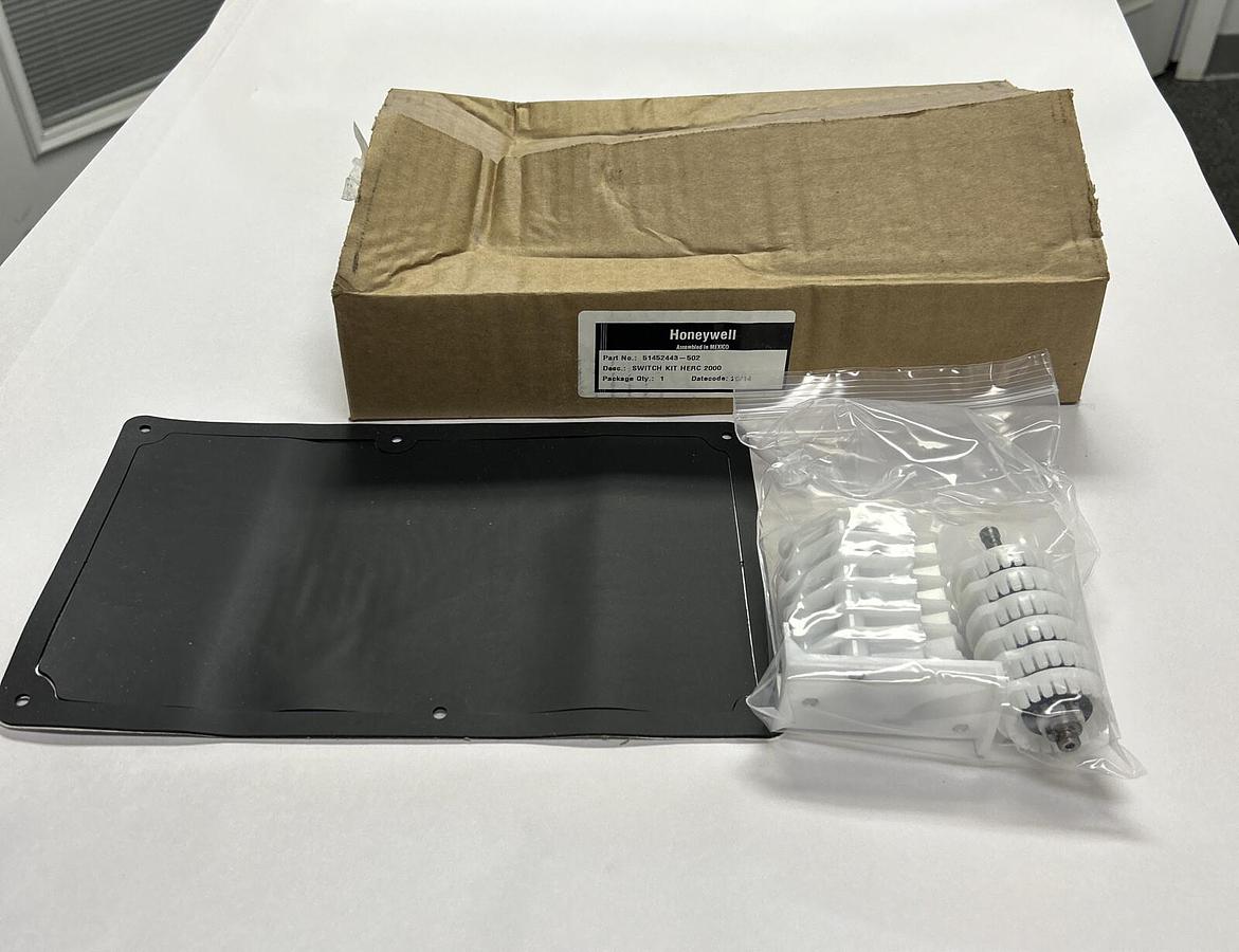 Used HONEYWELL MEASUREX,51452443502, AUXILIARY SWITCH KIT NEW