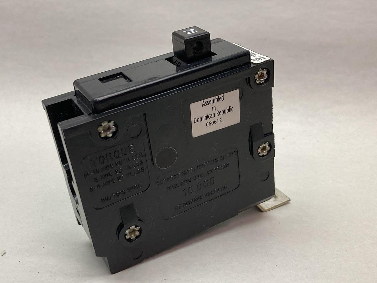 Cutler-Hammer,M1640,Type BA 1-Pole Circuit Breaker 20A 120/240V