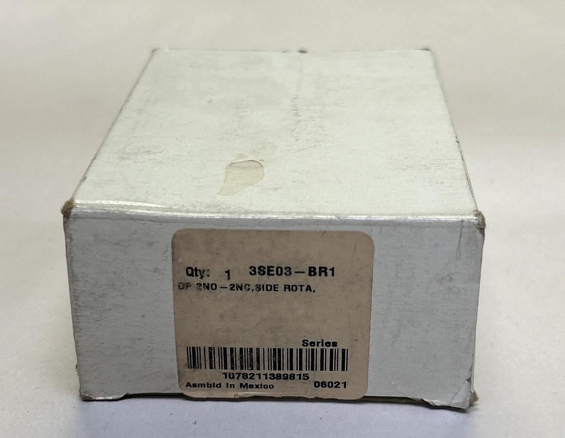 SIEMENS,3SE03-BR1,ROTARY LIMIT SWITCH NEW