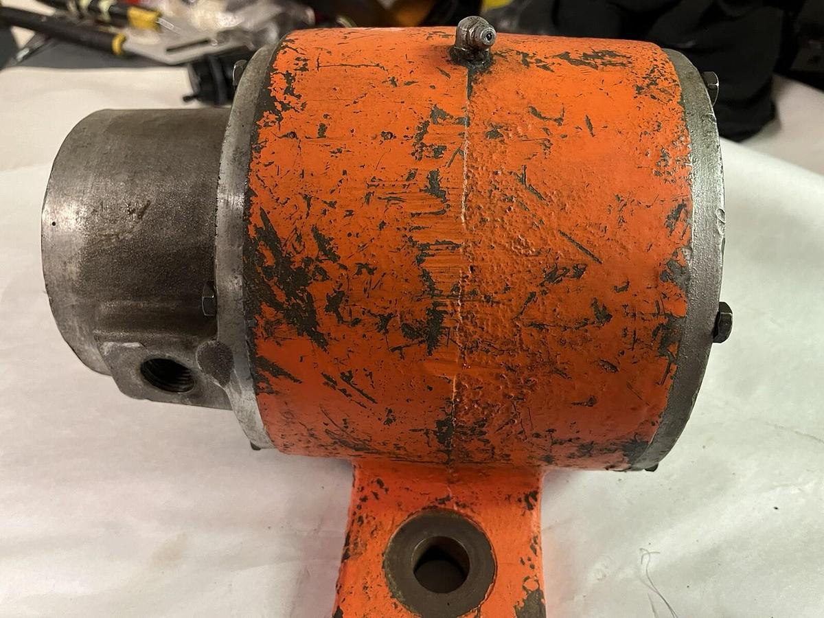 Used MARTIN BRUTE,CV2.8-AW-2A,VIBRATOR