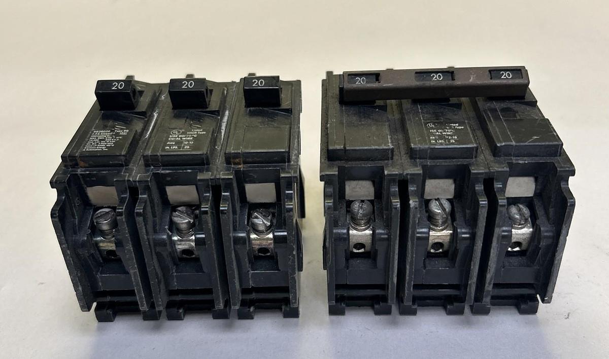 Used ITE,BQ3B020,CIRCUIT BREAKER 20AMP 240VOLT 3P LOT OF 2
