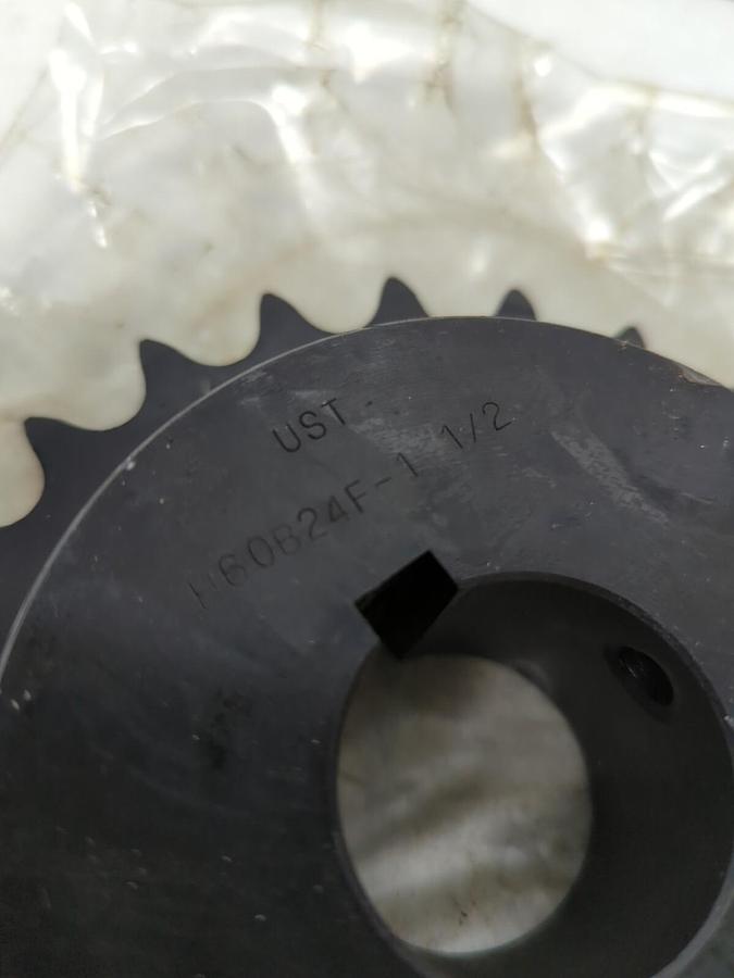 UST,H60B24F,1-1/2 INCH SPROCKET 24 TEETH NOS