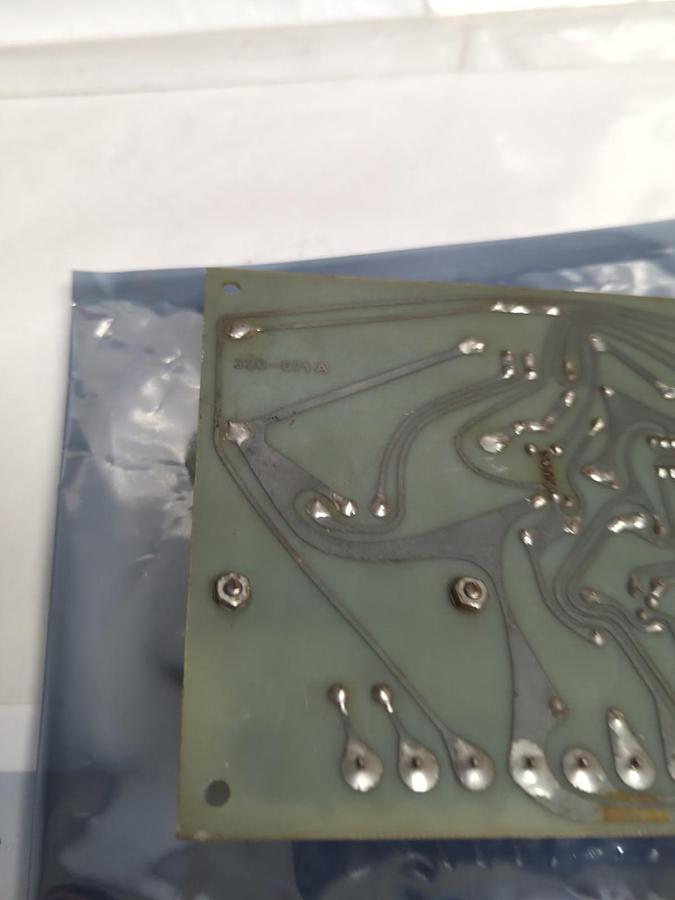 Used UNBRANDED,320-071A,CIRCUIT BOARD PRE-OWNED