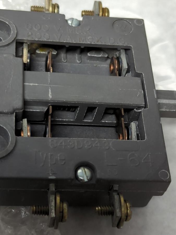 WESTINGHOUSE,8430943,ELECTRICAL INTERLOCK TYPE L-64 600V MAX 200 VA MAX NOS