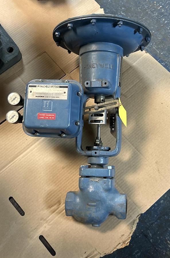 Used DEZURIK,859135-1DA0-1B1-19-PDA1-AAA,ELECTRO-PNEUMATIC ACTUATOR VALVE 1-1/2INCH