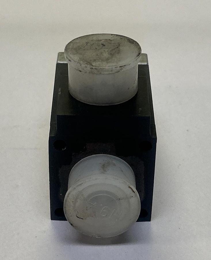 Used REXROTH,WU35-4-A,SOLENOID VALVE COIL 110/120V
