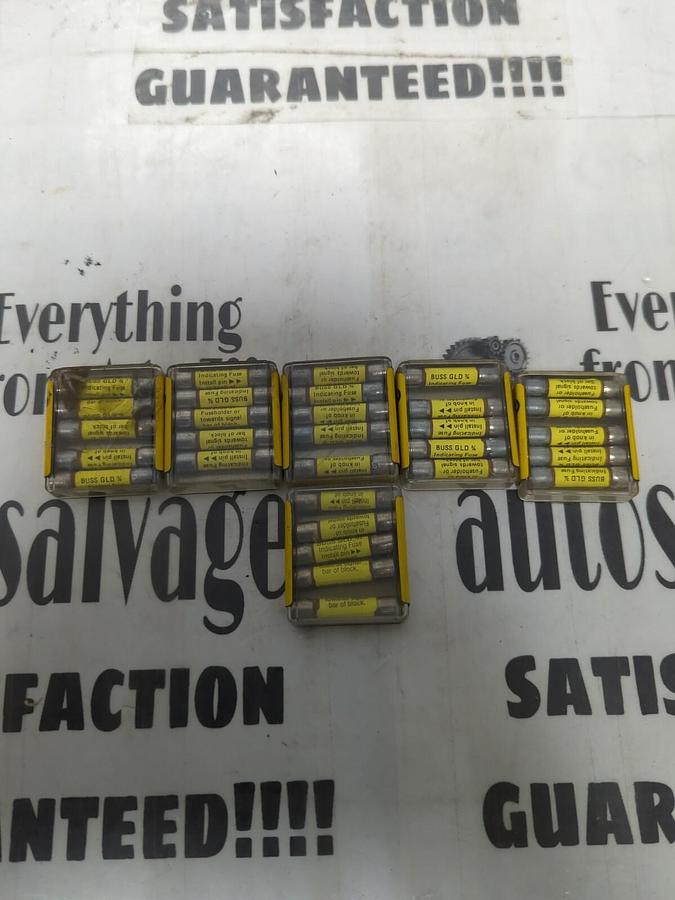 COOPER BUSSMAN,GLD-3/4,FUSES 3/4 AMP LOT OF 30 NOS