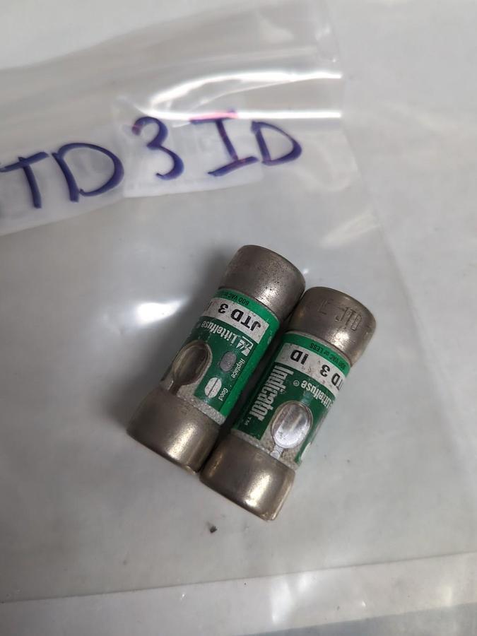 Used LITTELFUSE,JTD3ID,INDICATOR 3 AMP FUSE LOT OF 2 PRE-OWNED
