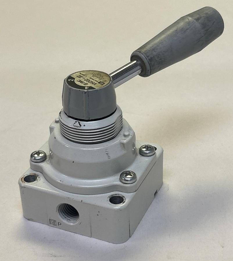 Used SMC,VH202-02,MANUAL PNEUMATIC VALVE