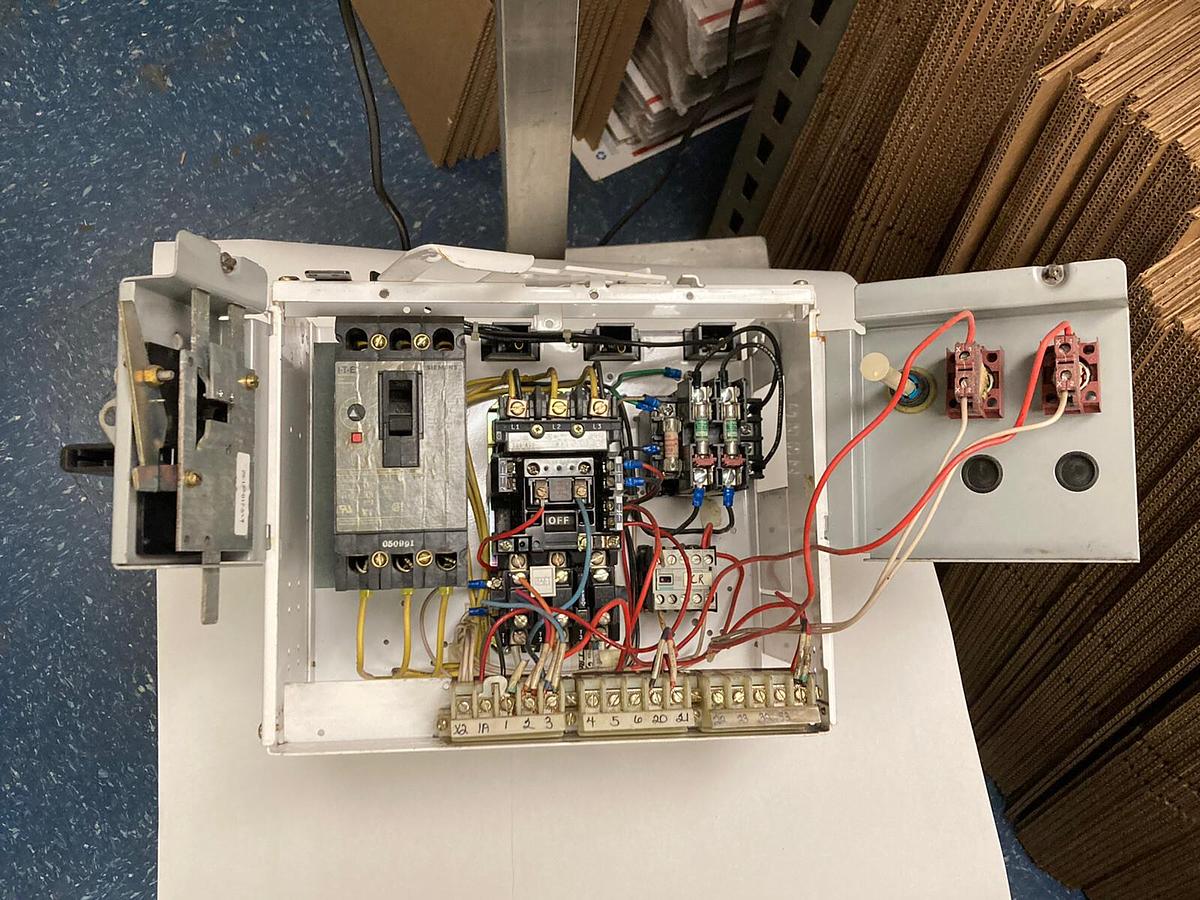 Used ITE Siemens,Model 95 36-89033 25,Amps Size 0 MCC Starter Bucket