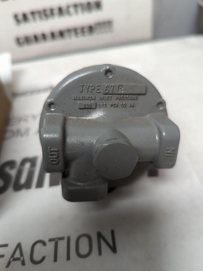 FISHER CONTROLS,67R-208,REGULATOR NOS