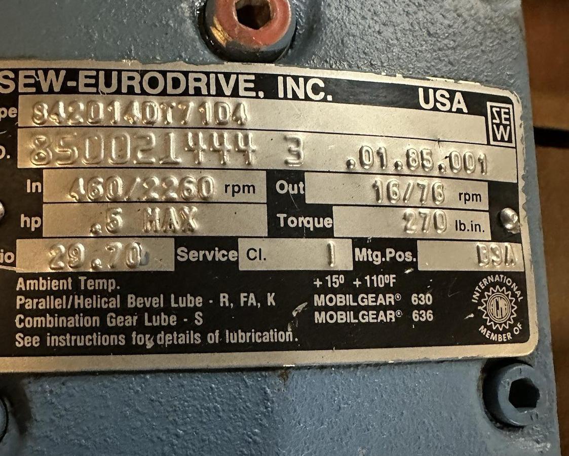 Used SEW-Eurodrive,S42014DT71D4,Gearmotor Ratio 29.70 Torque 270 Lb-In 1/2Hp Out 76 R