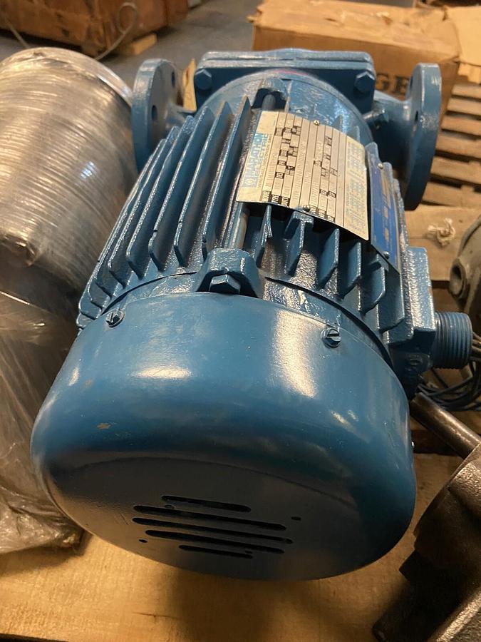 Used Burks,T320GB5-1-1/2F,Circulation Pump Marathon 2Hp 3480RPM 208-230/460V Motor