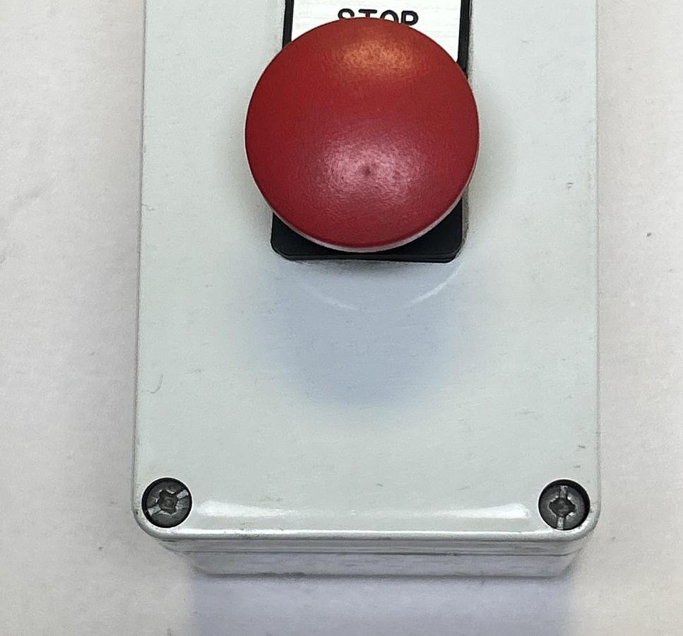SAREL,IP55,RED PUSHBUTTON ENCLOSURE NOS