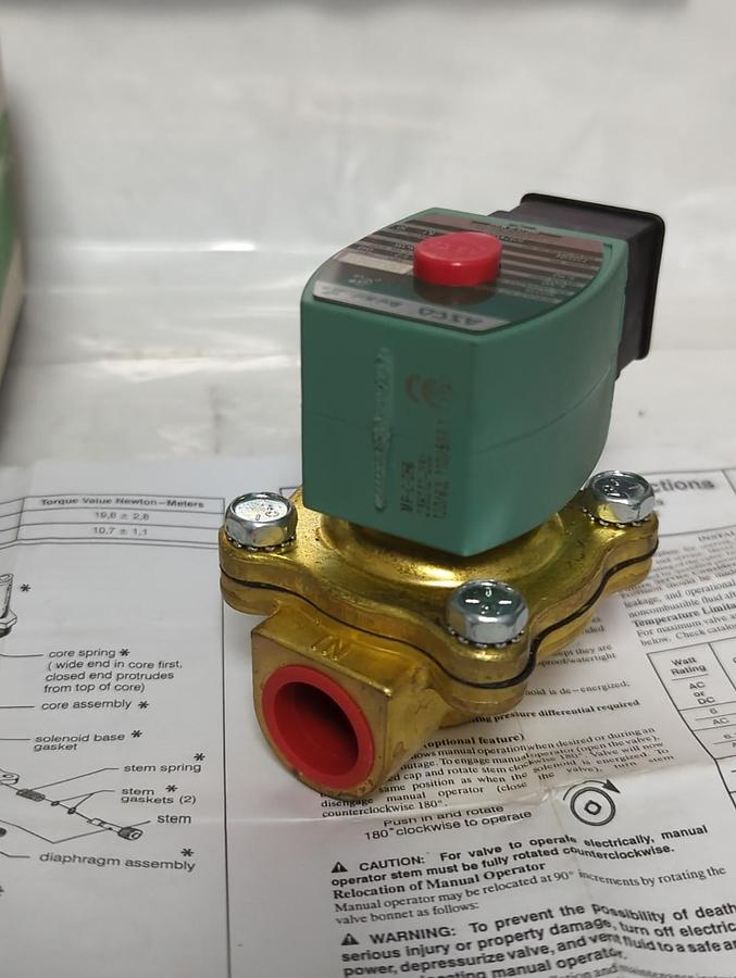 ASCO,SC8210G002,2-WAY SOLENOID VALVE 1/2 INCH 120/60-110/50 NOS