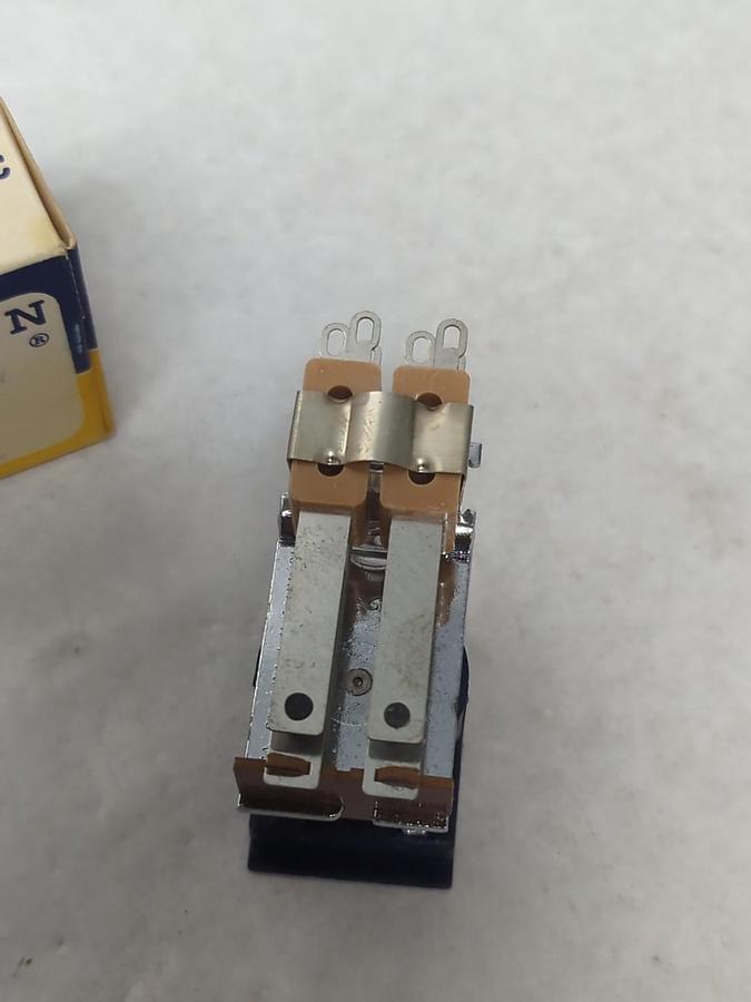 GUARDIAN,900-2C-24A,GENERAL PURPOSE RELAY 10 AMP 24 VAC NOS