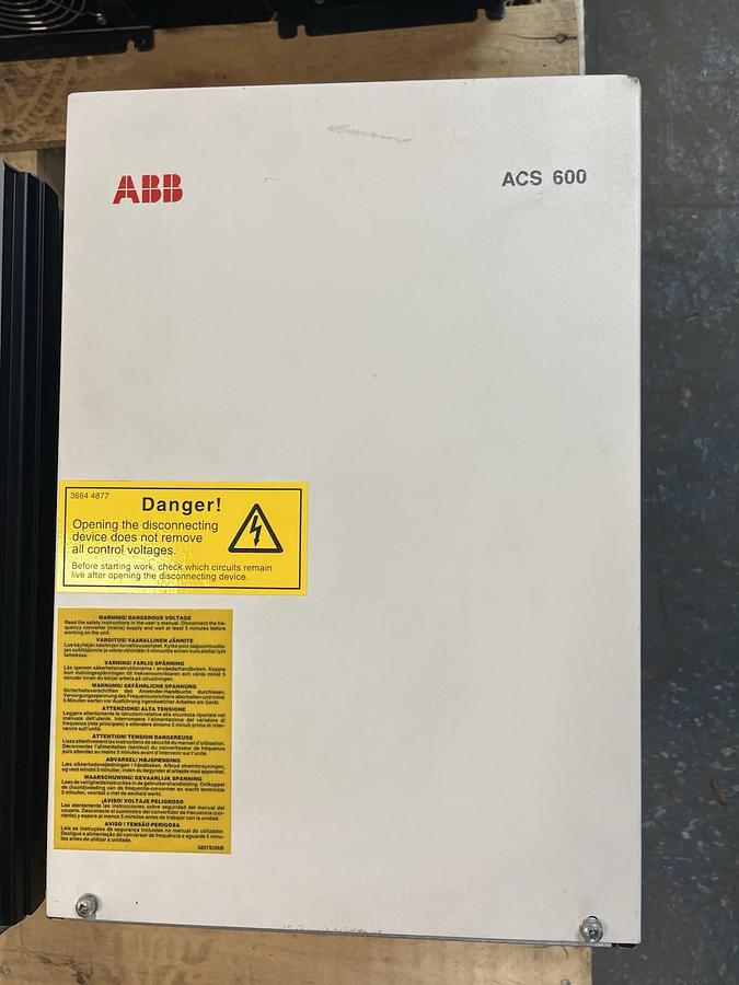 Used ABB,ANC634002050000000902,ACS 600 INVERTER DRIVE 24 AMP 380-500V