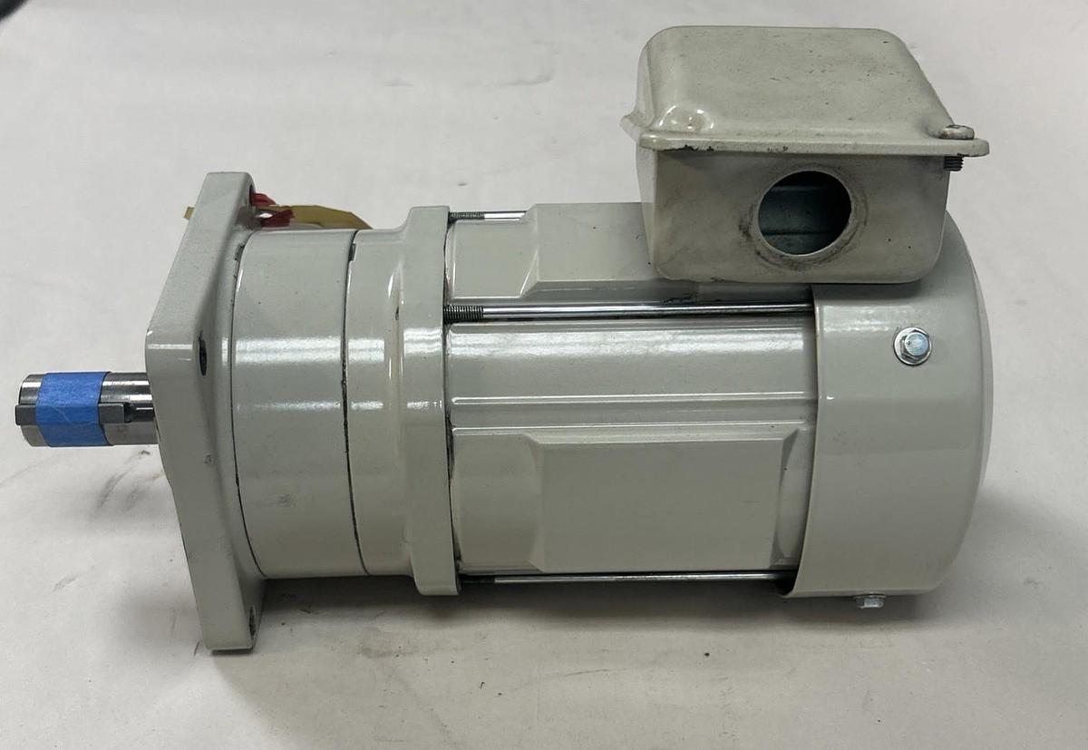 Used ALTAX,CNVM02-5087-43,GEAR MOTOR 0.2KW 220V 1720RPM 43:1 RATIO