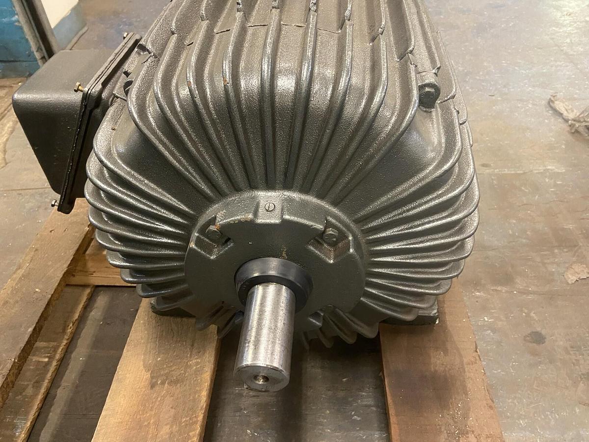 Used Lincoln,D-5G6004,40Hp High Efficiency AC Motor 3560RPM 460V Frame 364U