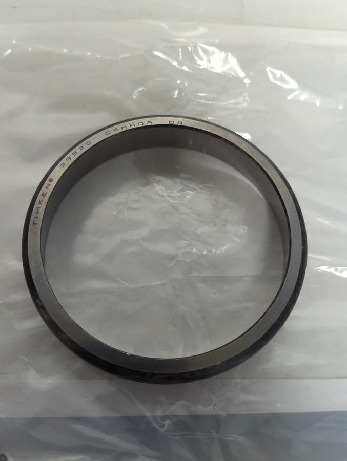 Used TIMKEN,39520,ROLLER BEARING CUP PRE-OWNED