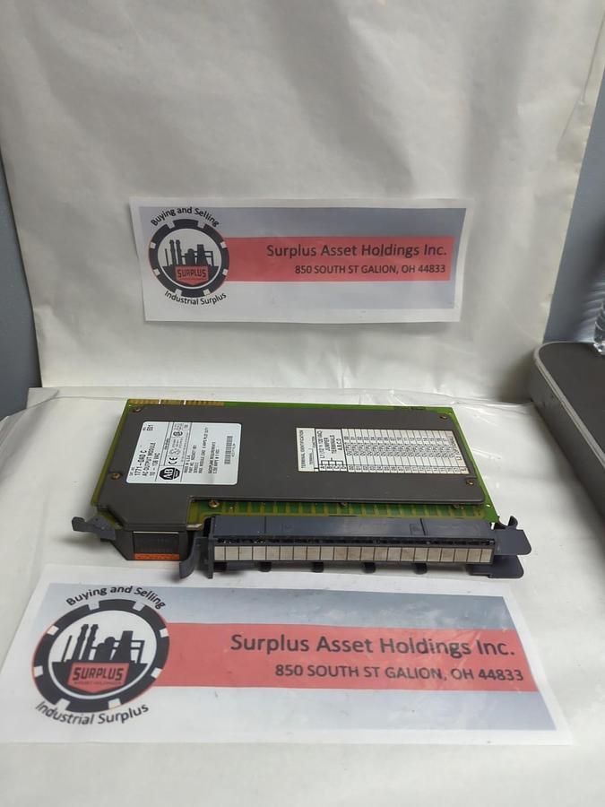 Used ALLEN BRADLEY,1771-OAD C,AC OUTPUT MODULE 10-138VAC PRE-OWNED