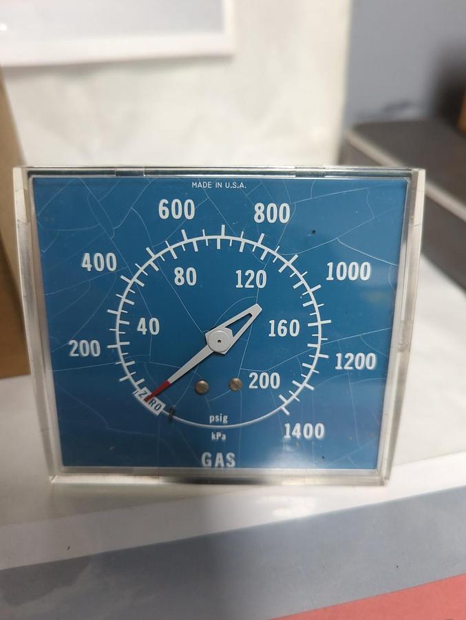 US GAUGE,131A130U01,GAS PRESSURE GAUGE NOS