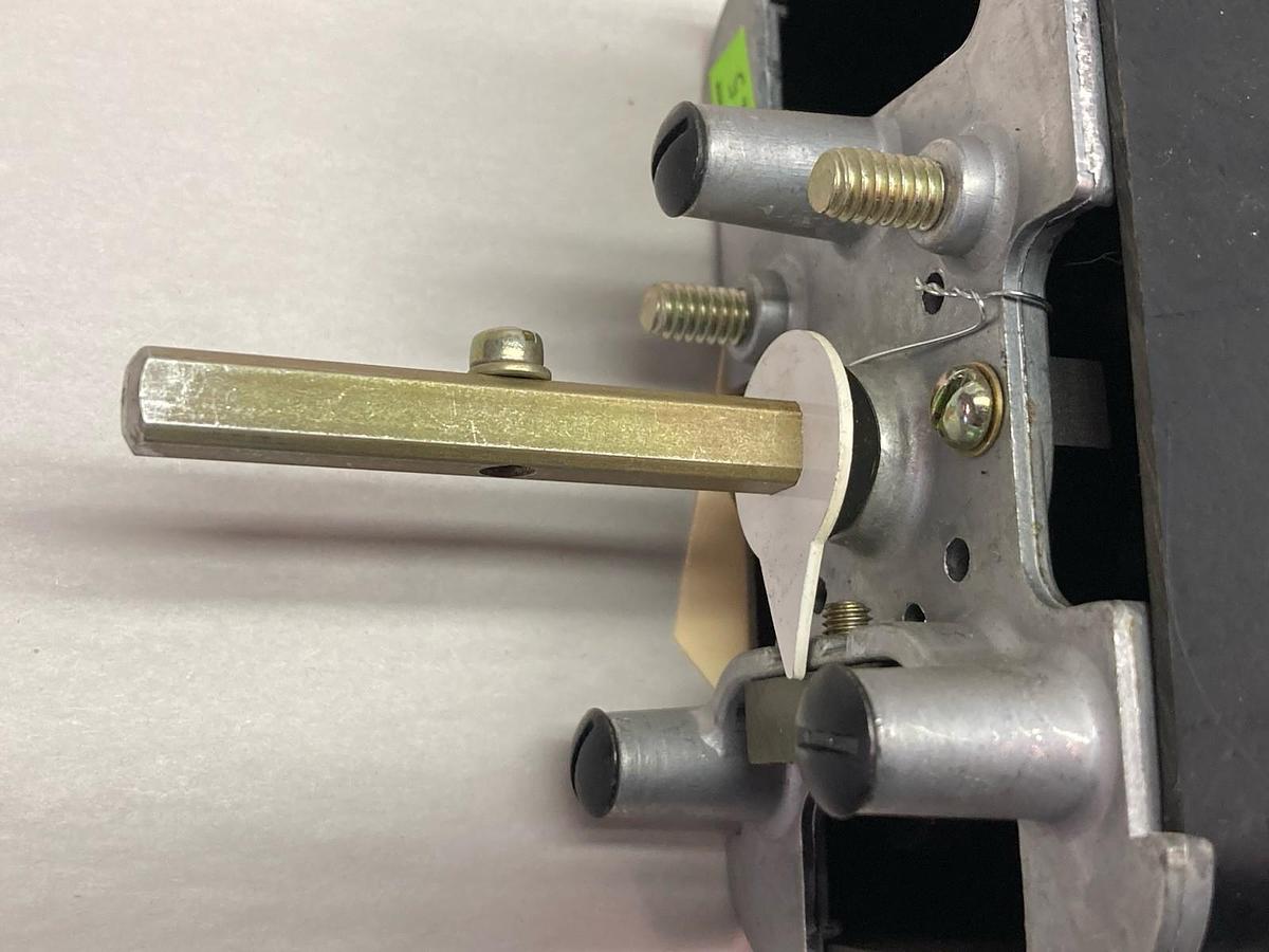 Used General Electric,16SB9CB501SUZ2Y,Type SB-9 Switch