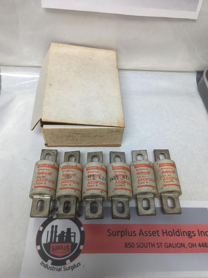 Used GOULD SHAWMUT,A50P300,AMP-TRAP 300 AMP FUSE LOT OF 6 PRE-OWNED