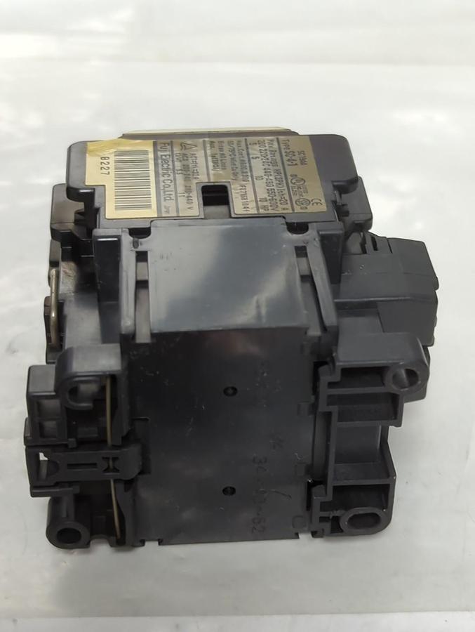 Used FUJI,SC19AA,CONTACTOR 3-POLE SC-4-1 LOT OF 2 PRE-OWNED