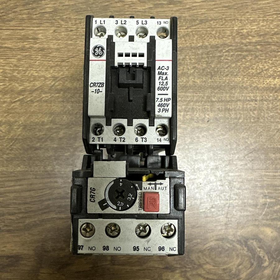 Used GE,CR7ZB,10HP Contactor with CR7G1WJ Overload Relay