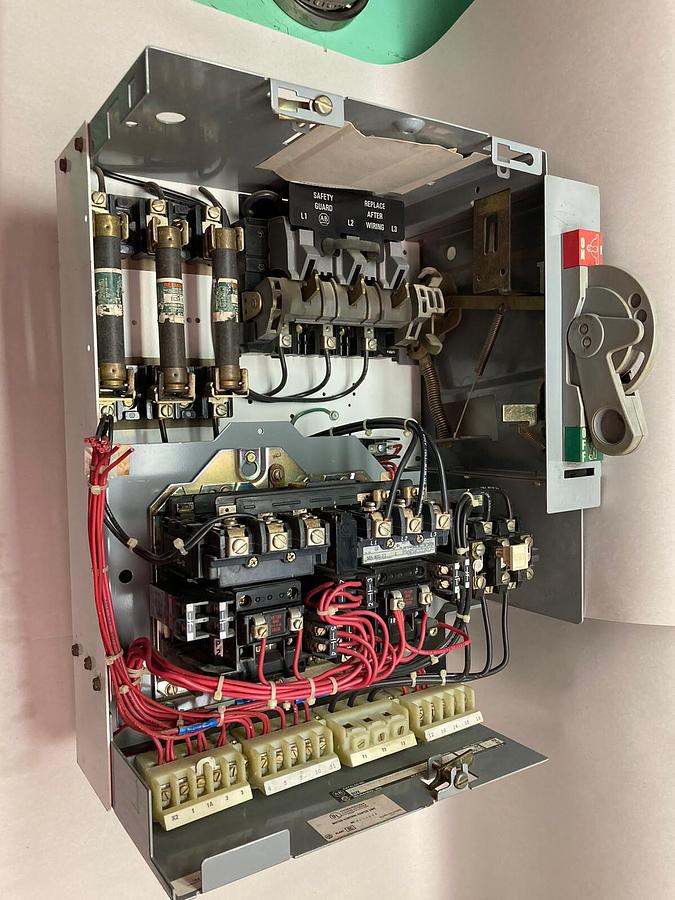 Used Allen-Bradley,2106B,Size 1 Fused MCC 20 Inch Reversing Starter Feeder Bucket