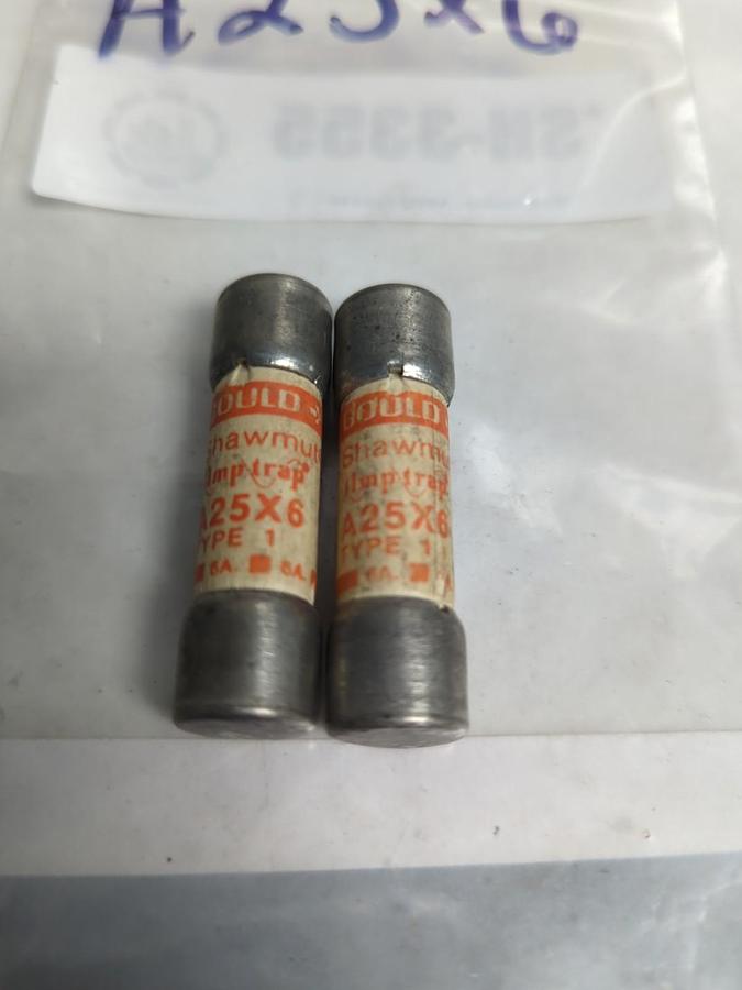 Used GOULD SHAWMUT,A25X6,AMP-TRAP 6AMP FUSE LOT OF 2 PRE-OWNED