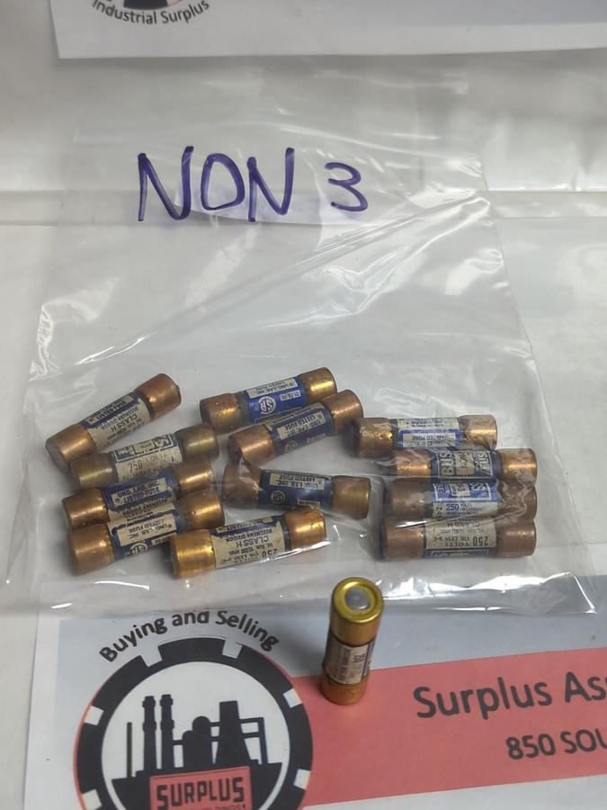 Used COOPER BUSSMANN,NON-3,ONE-TIME FUSE 3 AMP LOT OF 13 PRE-OWNED