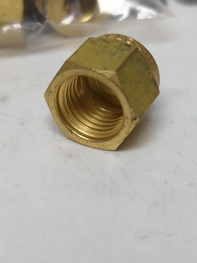 SWAGELOK,B-402-1,1/4T NUT LOT OF 12 NOS