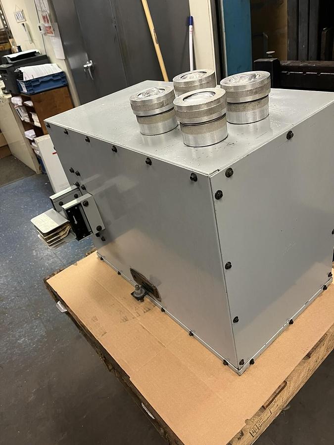 Used SIEMENS,SX312C20CTBS,BUS TAP BOX 1200A 600V