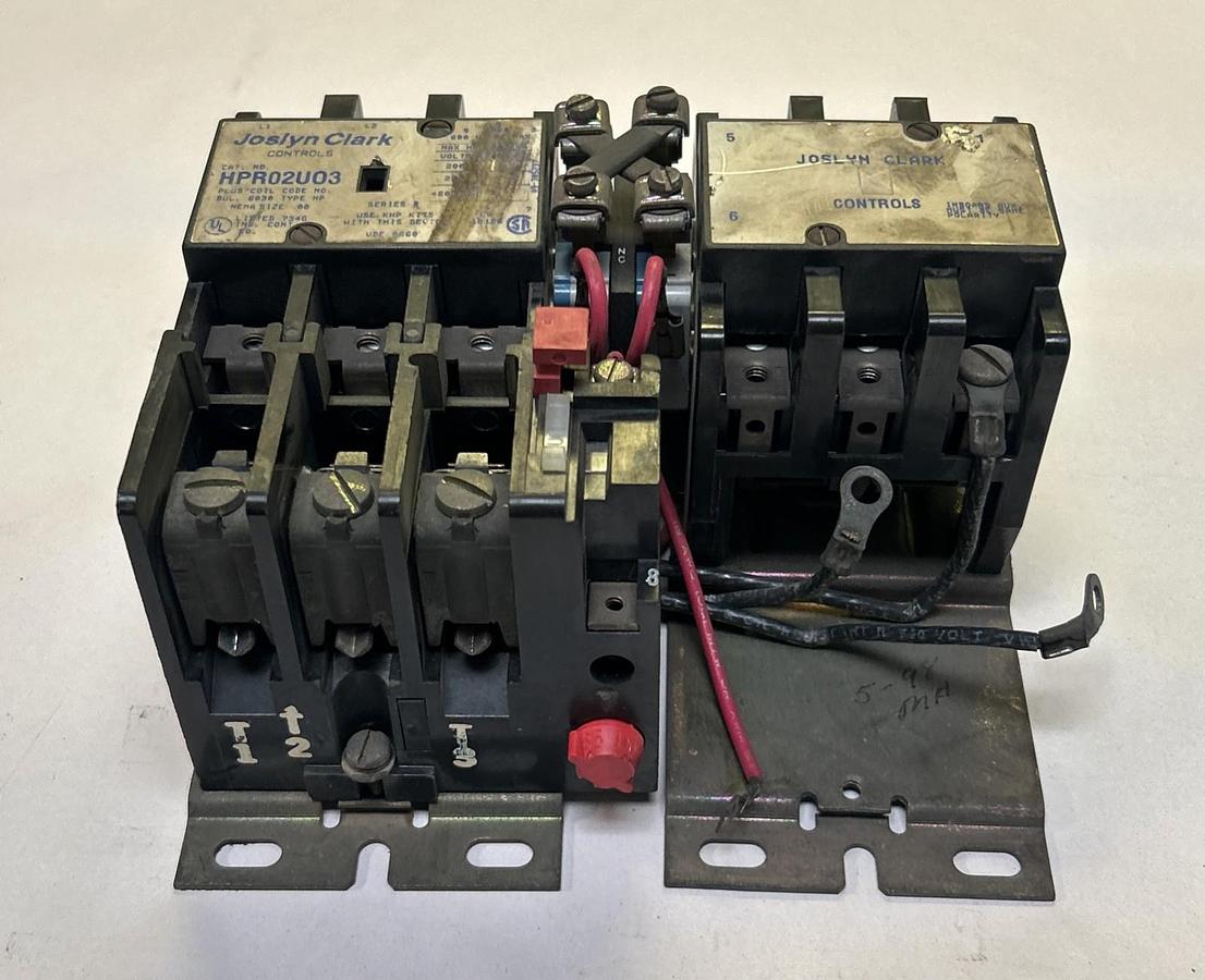 Used JOSLYN CLARK,HPR02U03,REVERSING STARTER SIZE 00 9A 600V