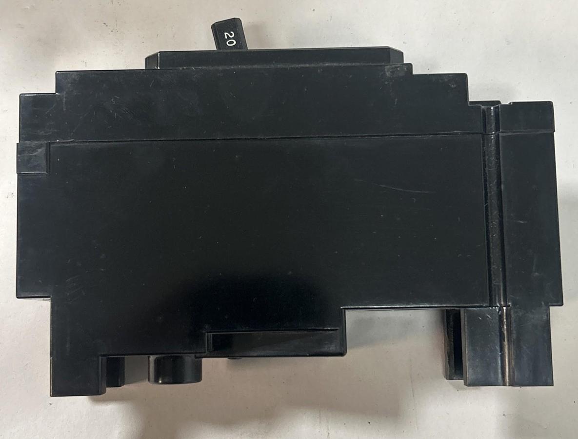 Used ITE,EE1H020,CIRCUIT BREAKER 20A 277V 1P LOT OF 6