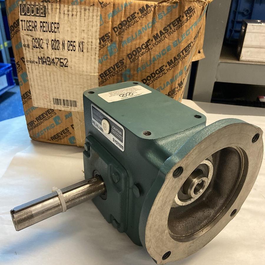 Dodge,MA94752,Tigear Reducer Q202-Y-020-N-056-K1 1.11Hp 626in/Lb 1750RPM