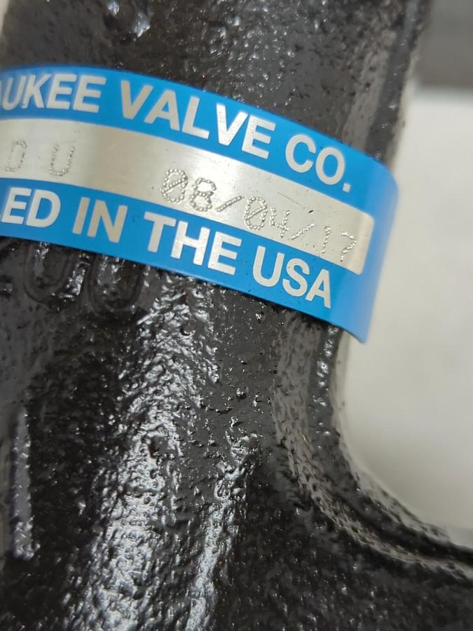 MILWAUKEE VALVE,ML233E,BUTTERFLY VALVE PIPE SIZE 8 IN WITH HANDLE MISSING BOX