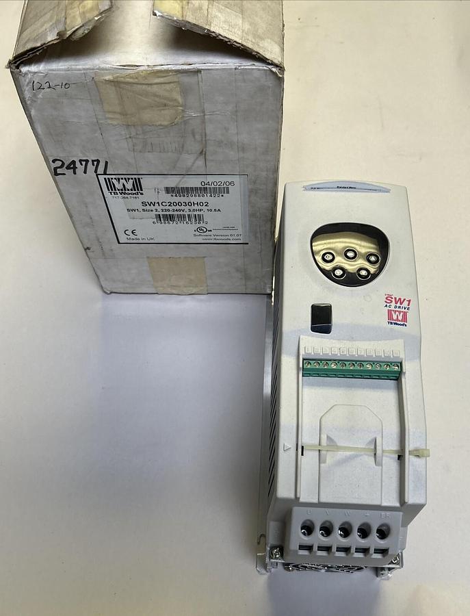 TB WOODS,SW1C20030H02,AC DRIVE SIZE 2 220-240V 3HP 10.5A NOS