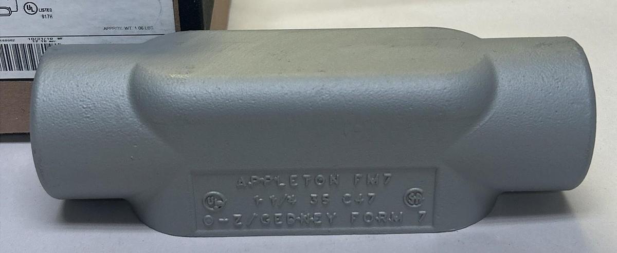 APPLETON,C47,ALUMINUM CONDUIT BODY 1-1/4INCH NOS